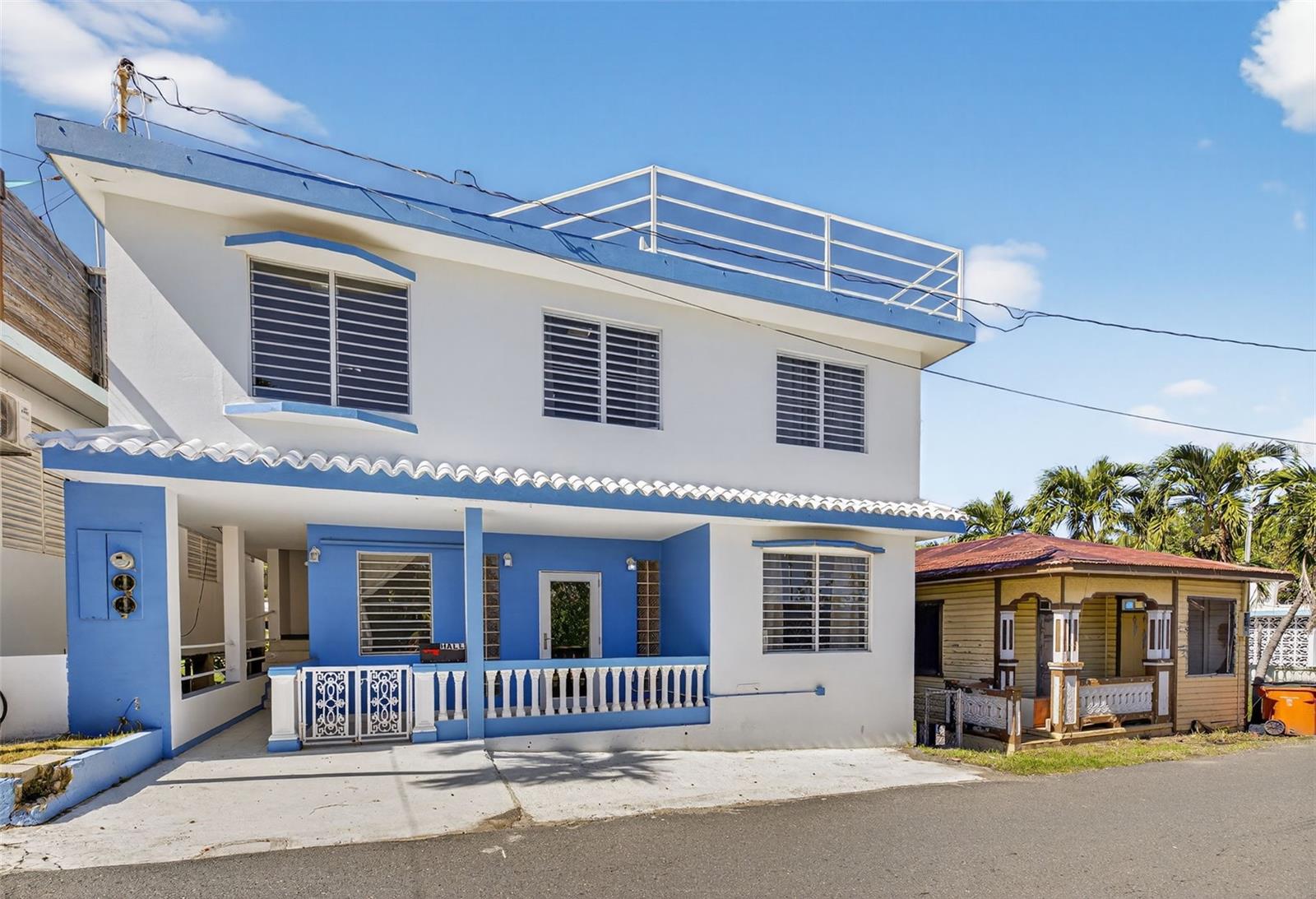 Single Family Residence in RINCON, PR - Daniel Dourado