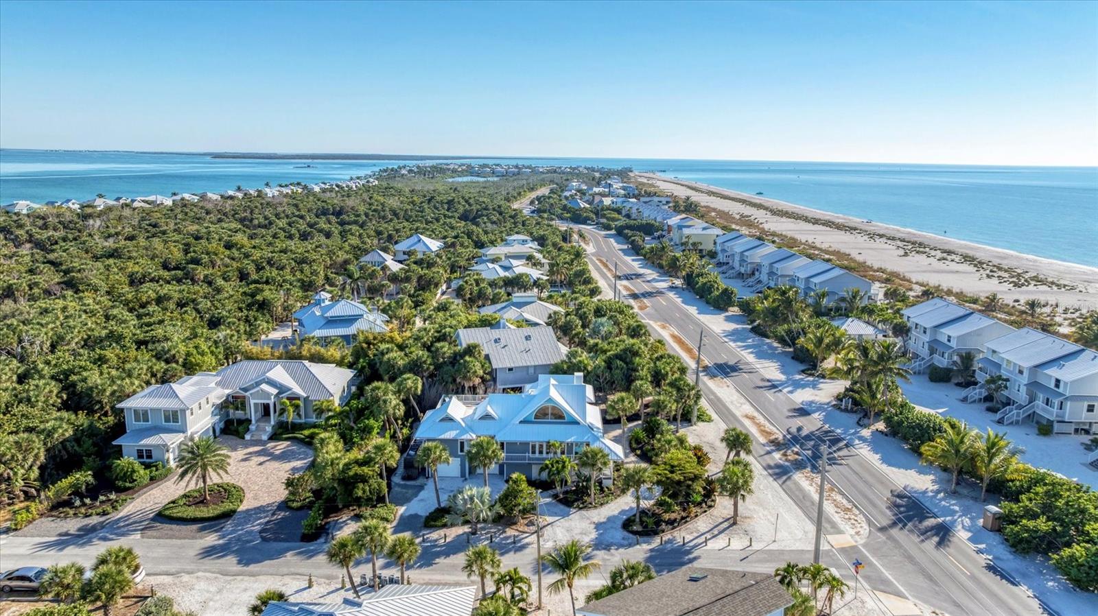 Single Family Residence em BOCA GRANDE, FL - Daniel Dourado