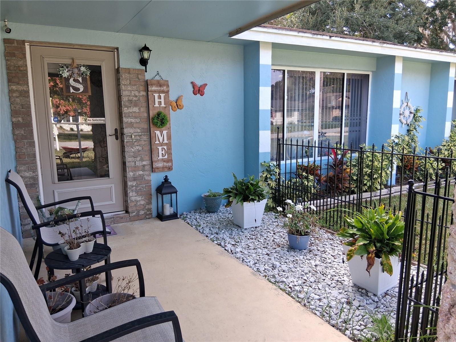 Single Family Residence in PALM COAST, FL - Daniel Dourado