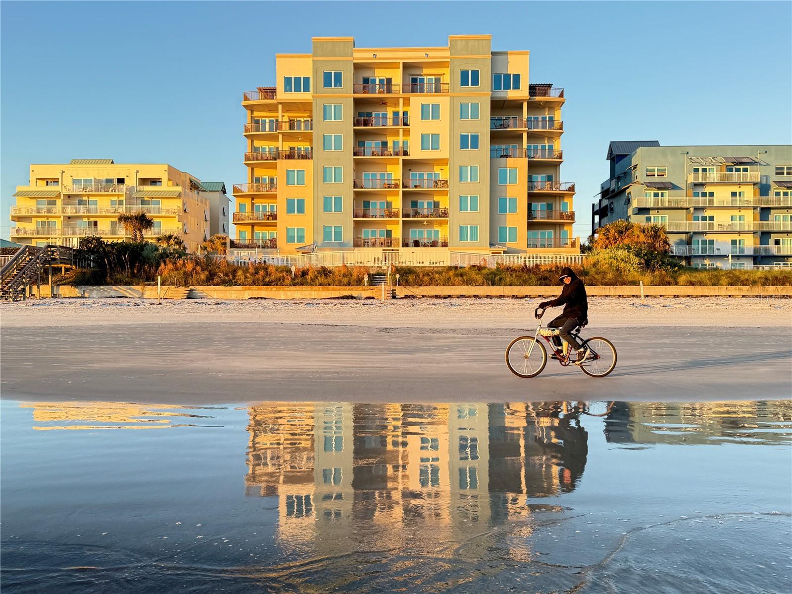 Condominium em NEW SMYRNA BEACH, FL - Daniel Dourado
