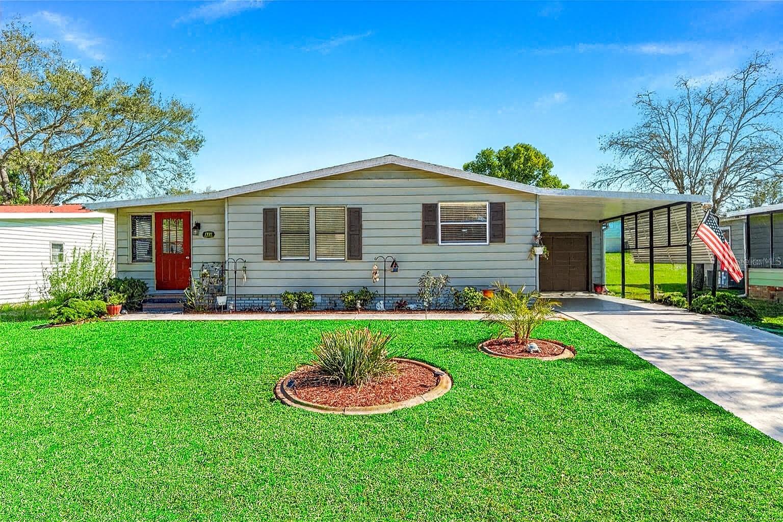 Manufactured Home em LADY LAKE, FL - Daniel Dourado