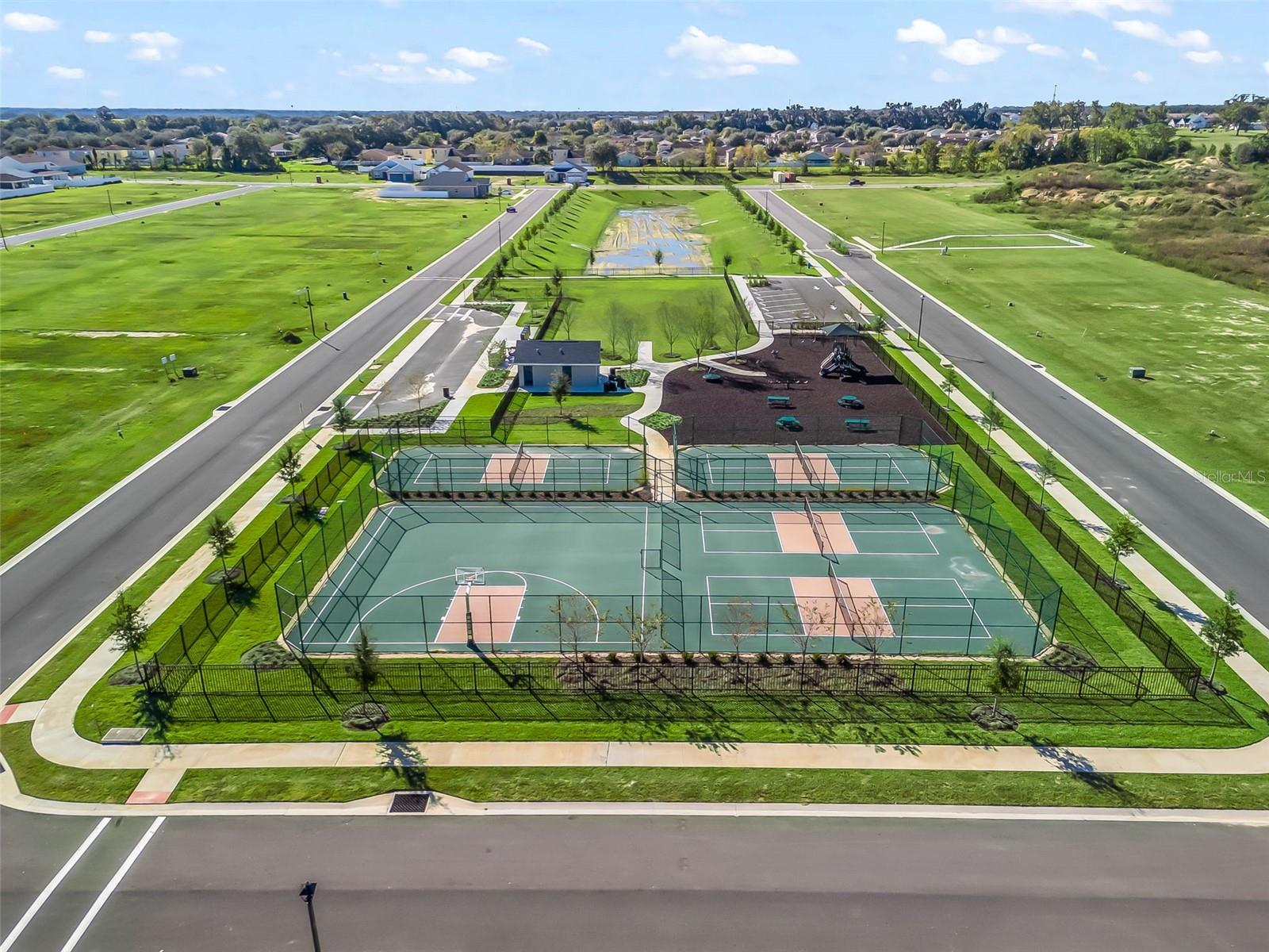  in OXFORD, FL - Daniel Dourado