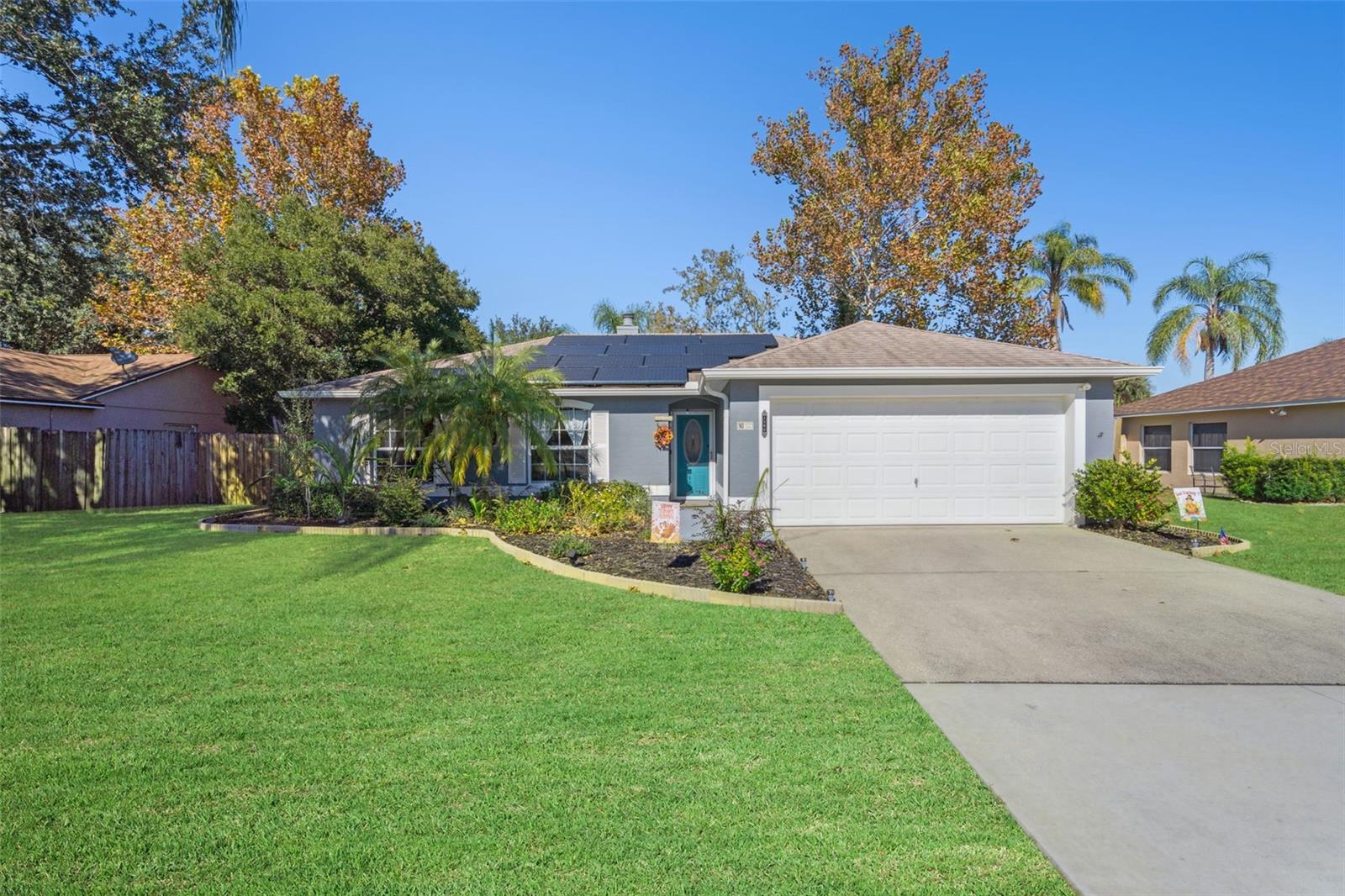 Single Family Residence in DELTONA, FL - Daniel Dourado