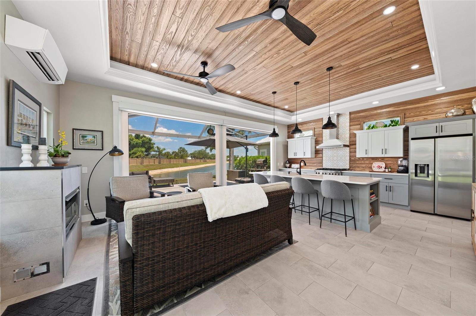 Single Family Residence in ARCADIA, FL - Daniel Dourado