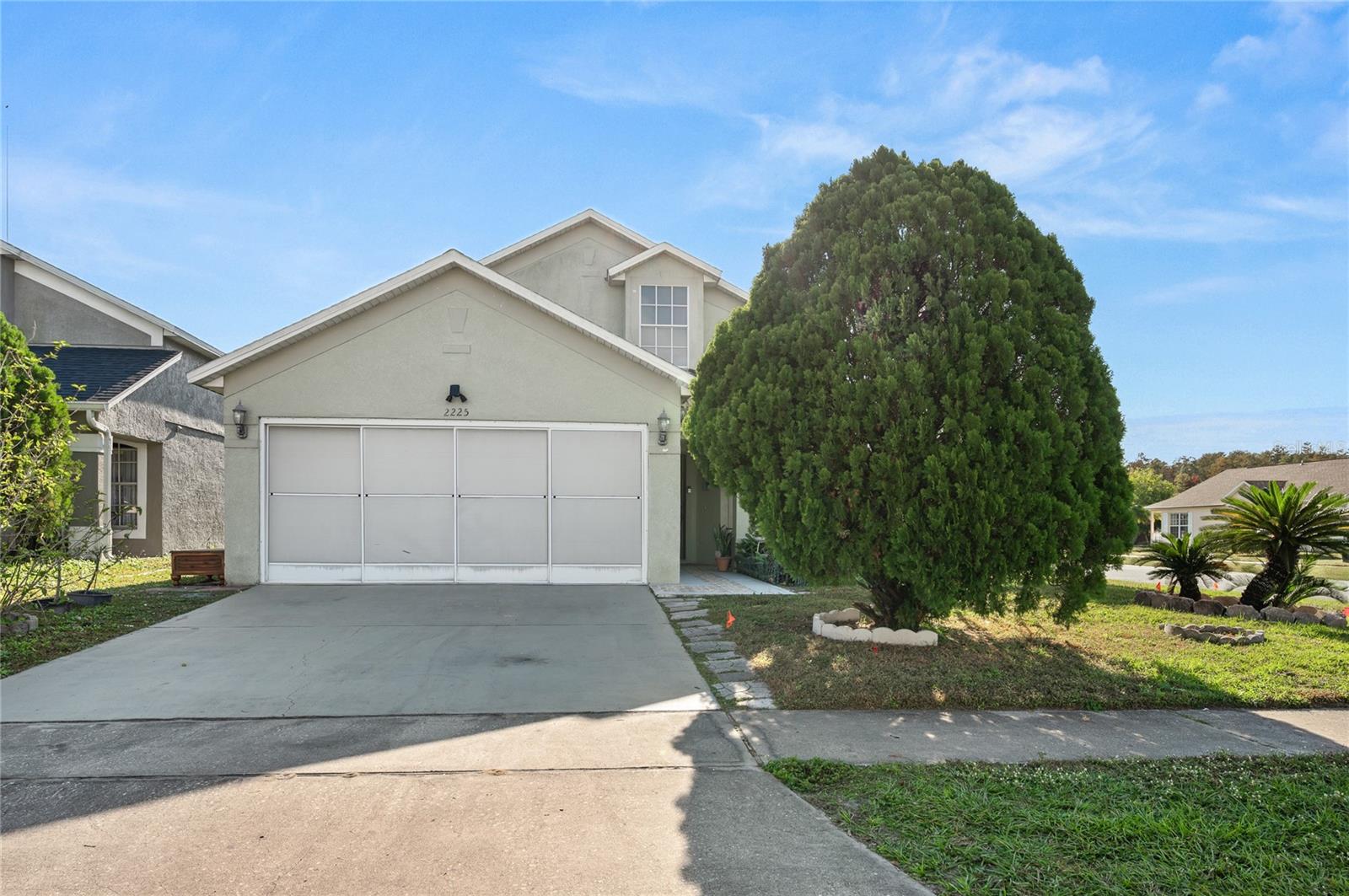 Single Family Residence in KISSIMMEE, FL - Daniel Dourado