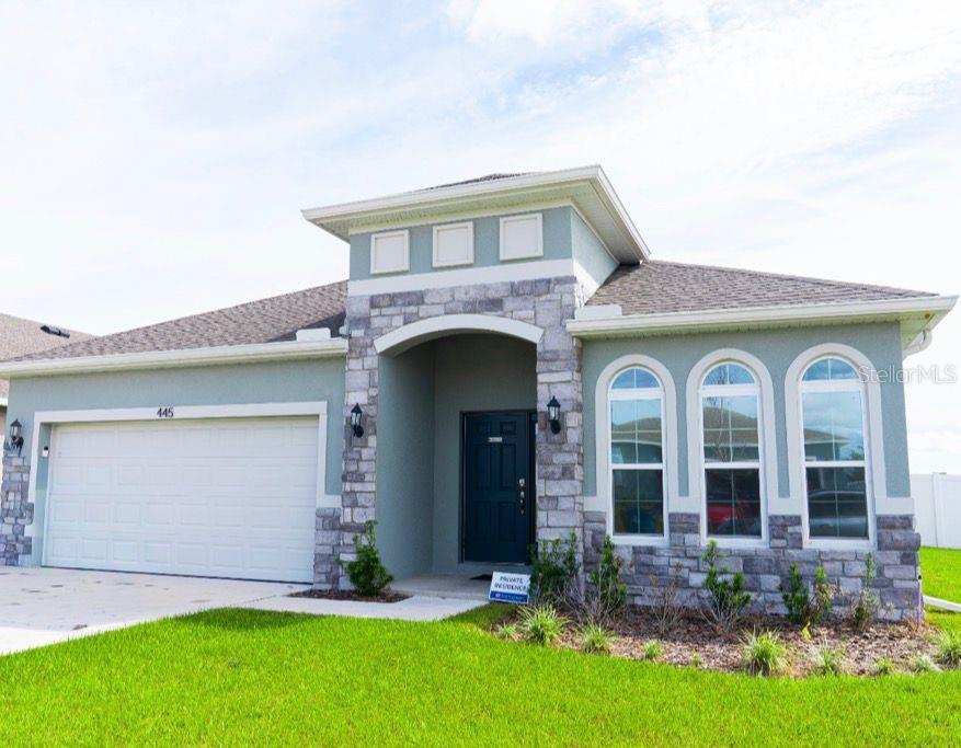 Single Family Residence in HAINES CITY, FL - Daniel Dourado