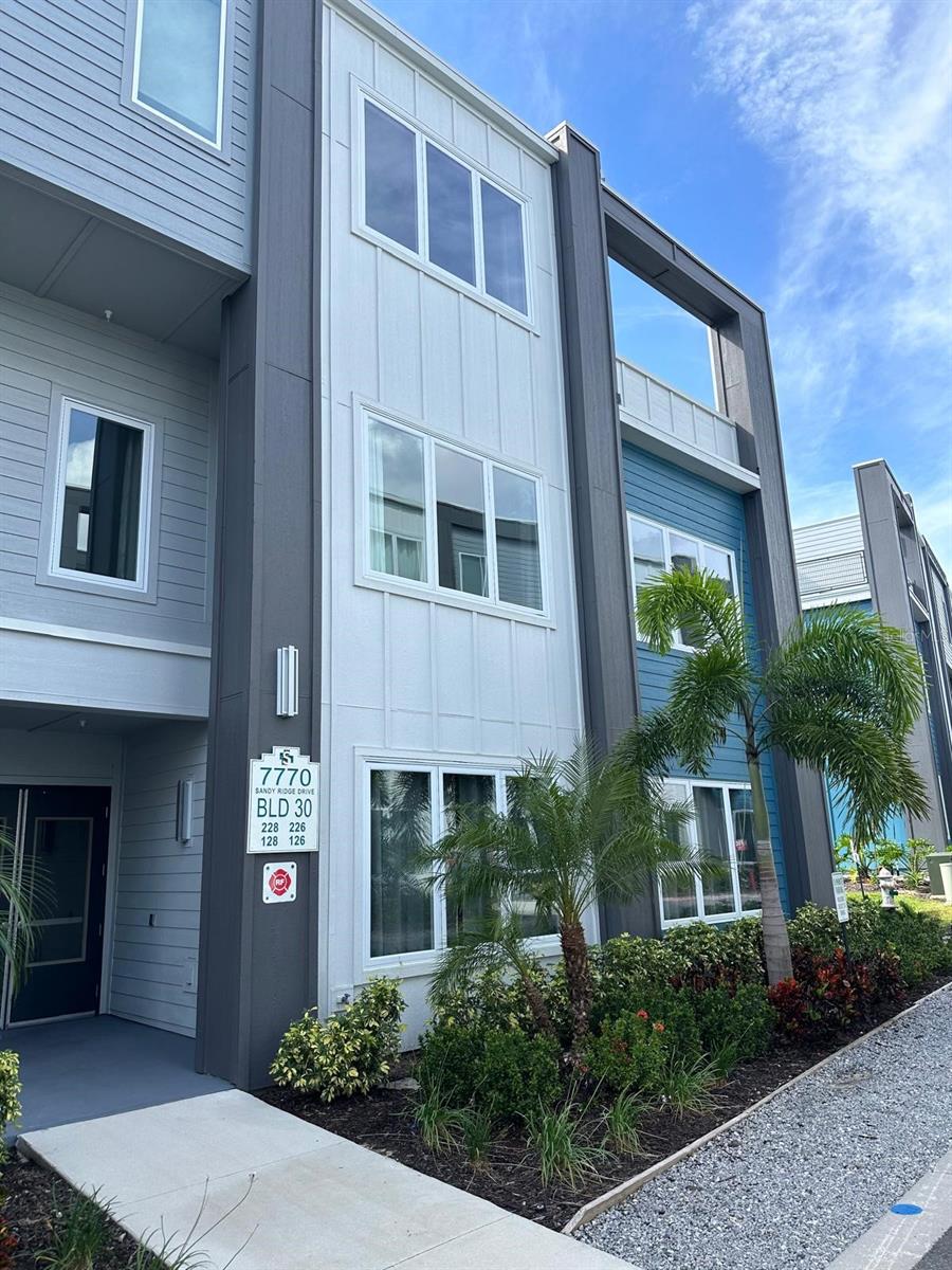 Condominium em REUNION, FL - Daniel Dourado