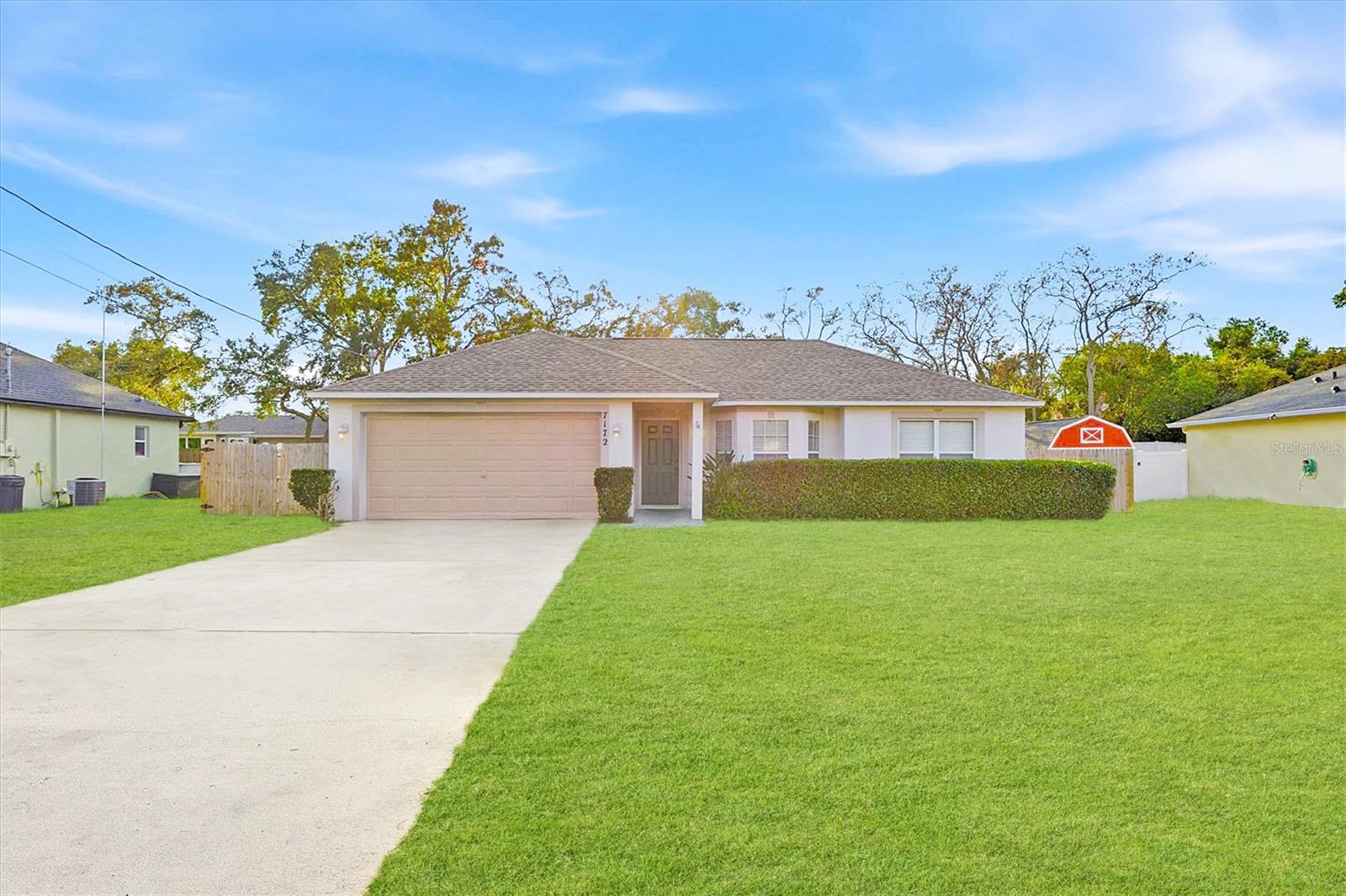 Single Family Residence in SPRING HILL, FL - Daniel Dourado