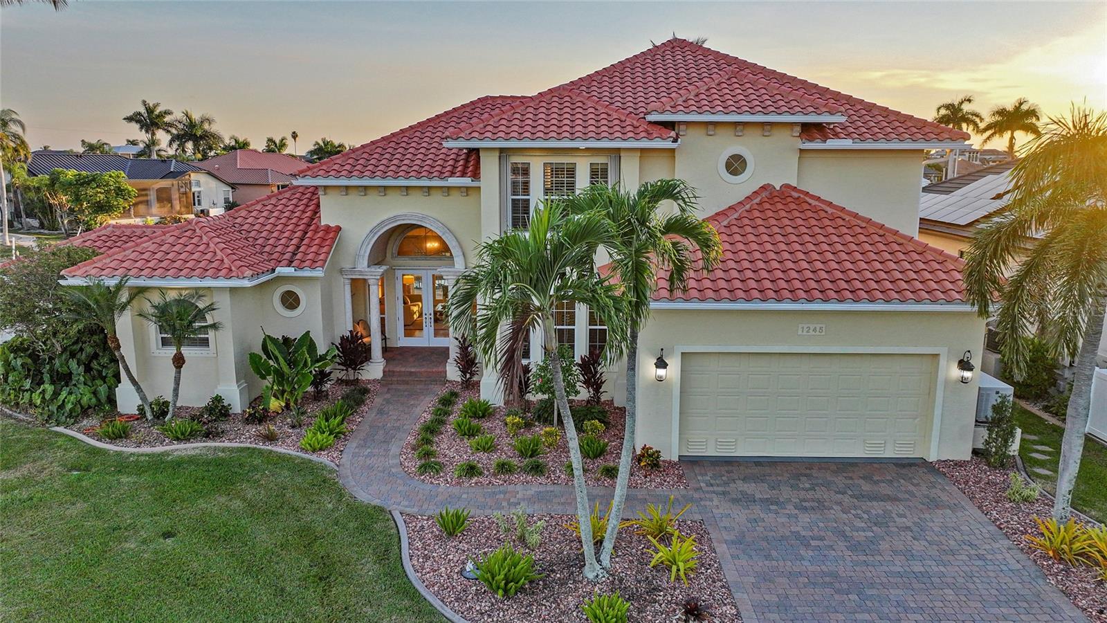 Single Family Residence em PUNTA GORDA, FL - Daniel Dourado