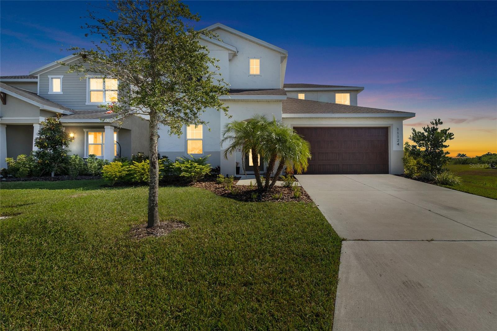 Single Family Residence in PARRISH, FL - Daniel Dourado