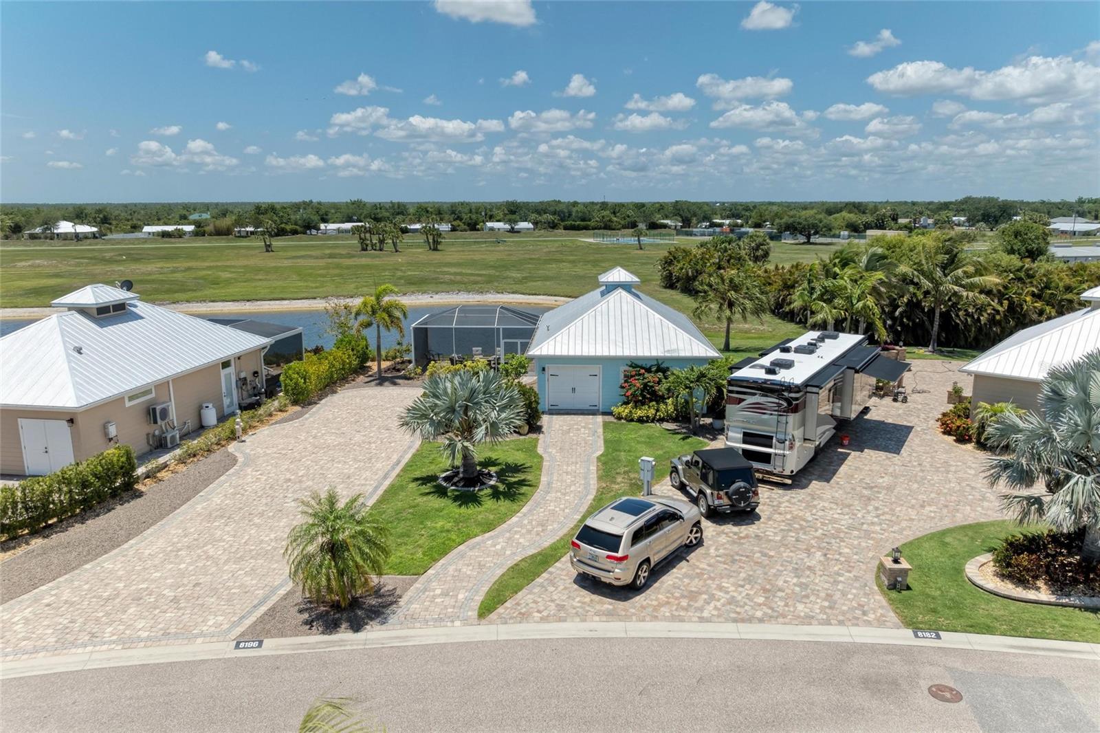 Single Family Residence in ARCADIA, FL - Daniel Dourado