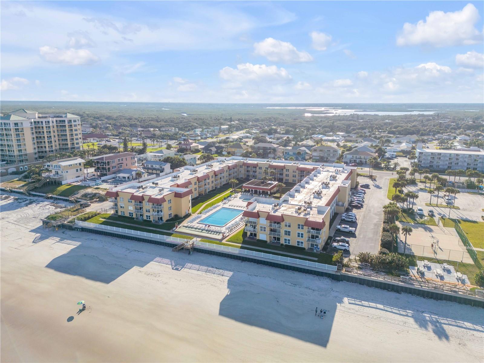 Condominium em NEW SMYRNA BEACH, FL - Daniel Dourado