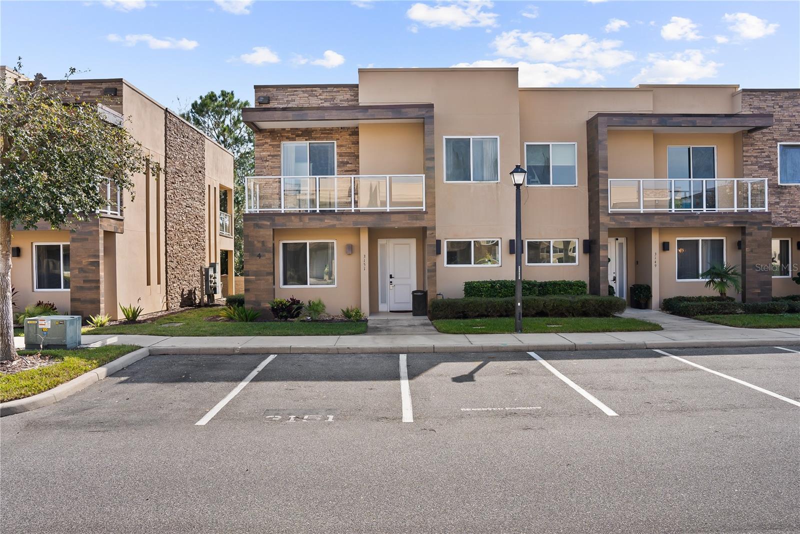 Townhouse in KISSIMMEE, FL - Daniel Dourado