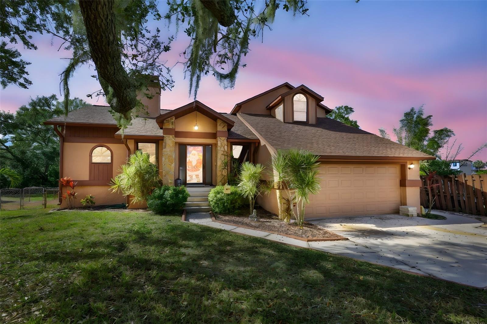 Single Family Residence em RUSKIN, FL - Daniel Dourado