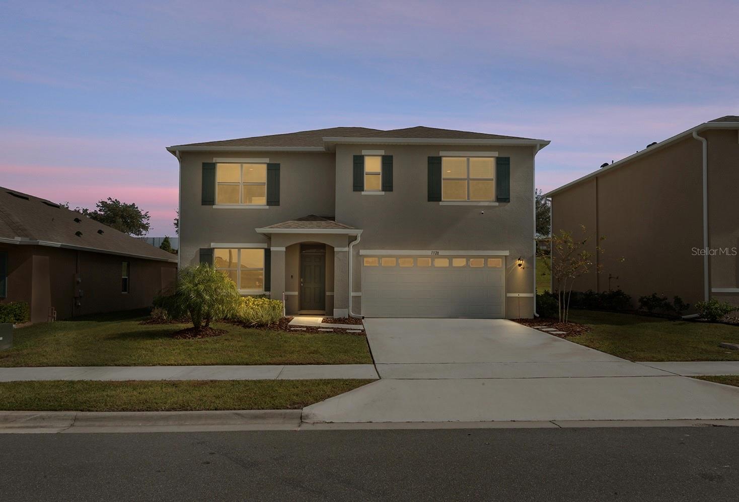 Single Family Residence em MOUNT DORA, FL - Daniel Dourado