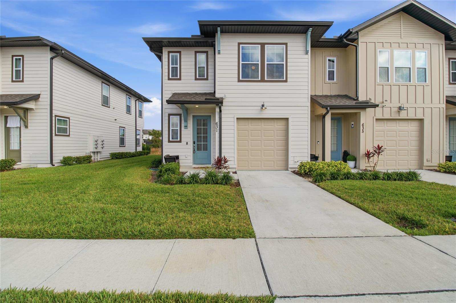 Townhouse in DAVENPORT, FL - Daniel Dourado