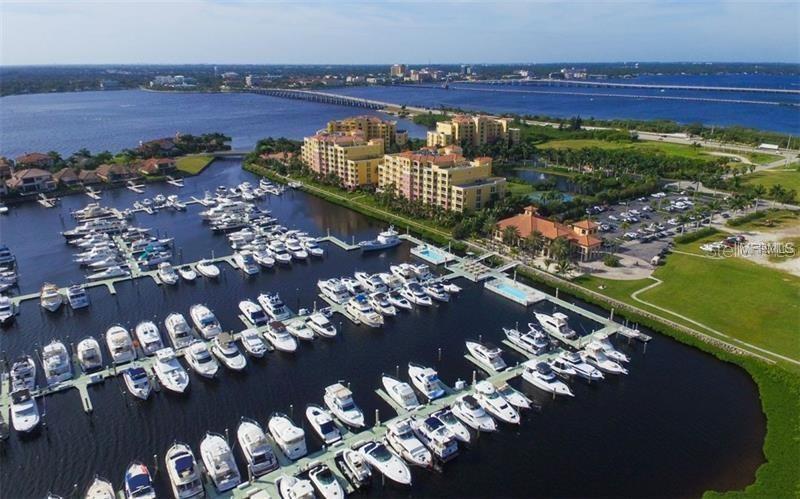 Dock-Rackominium em PALMETTO, FL - Daniel Dourado