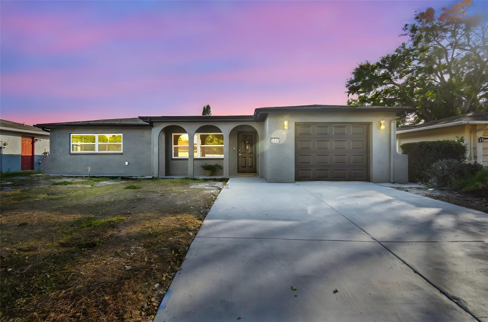 Single Family Residence em NEW PORT RICHEY, FL - Daniel Dourado