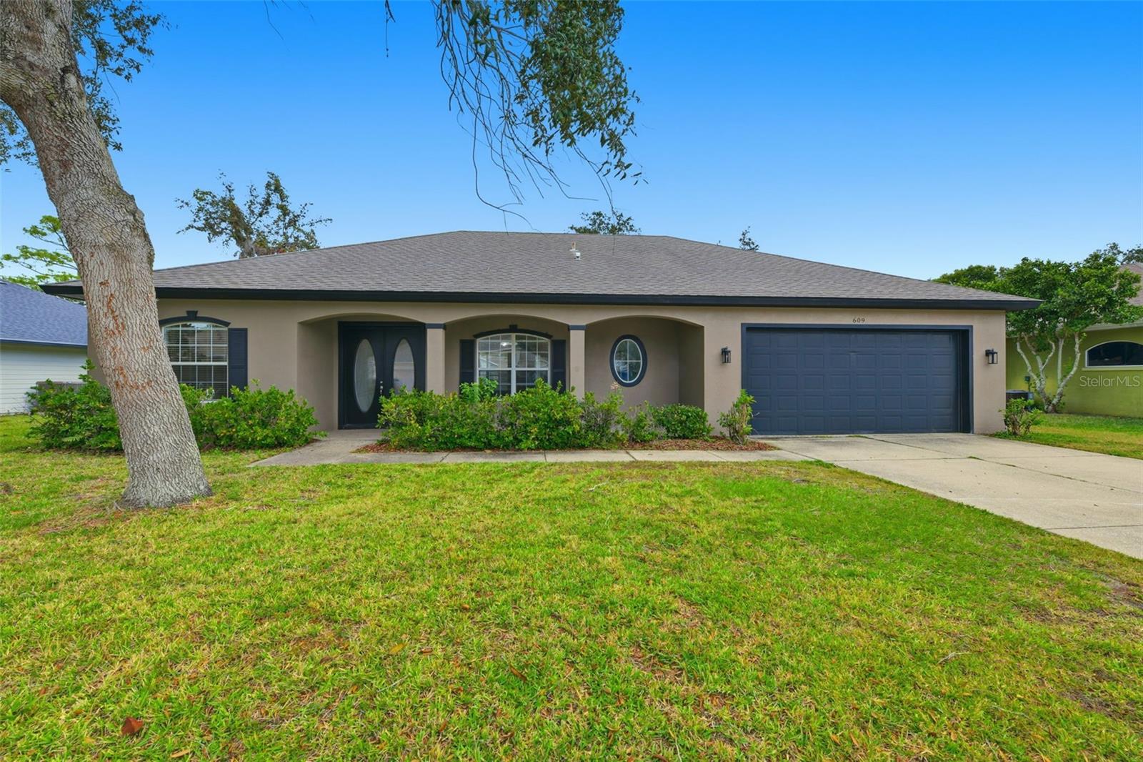 Single Family Residence em PORT ORANGE, FL - Daniel Dourado