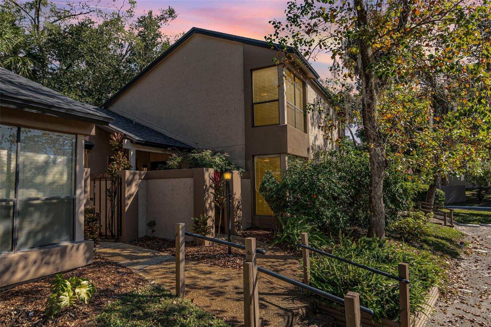 Townhouse in ALTAMONTE SPRINGS, FL - Daniel Dourado