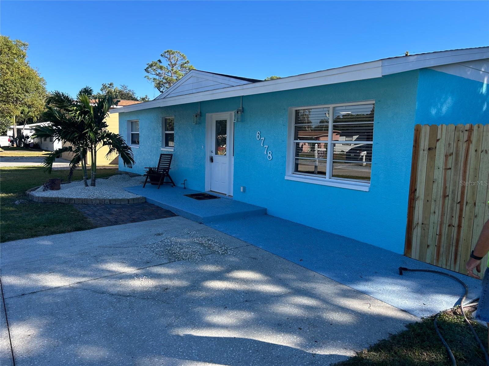 Single Family Residence em PINELLAS PARK, FL - Daniel Dourado