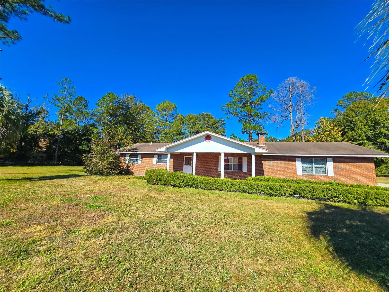 Single Family Residence em HAMPTON, FL - Daniel Dourado