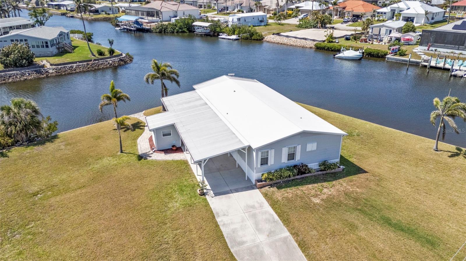 Manufactured Home em PUNTA GORDA, FL - Daniel Dourado