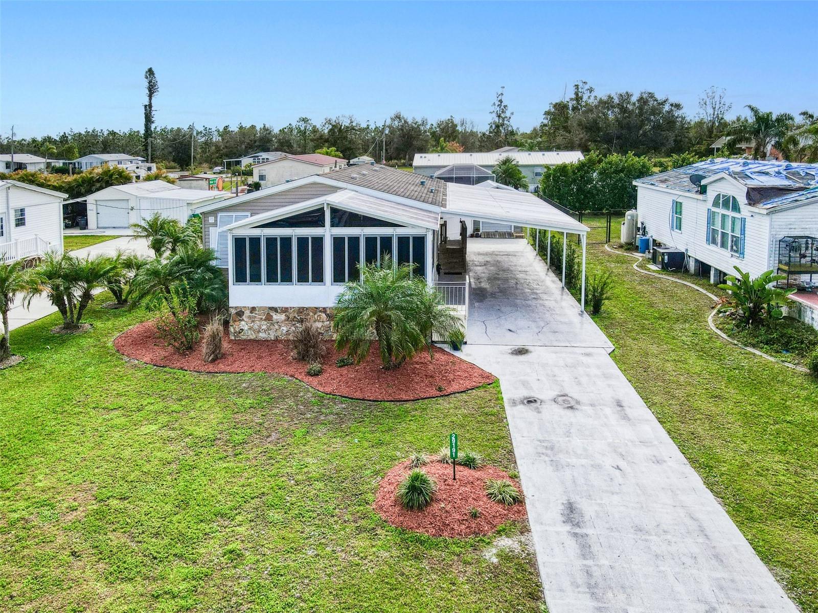 Manufactured Home em PUNTA GORDA, FL - Daniel Dourado