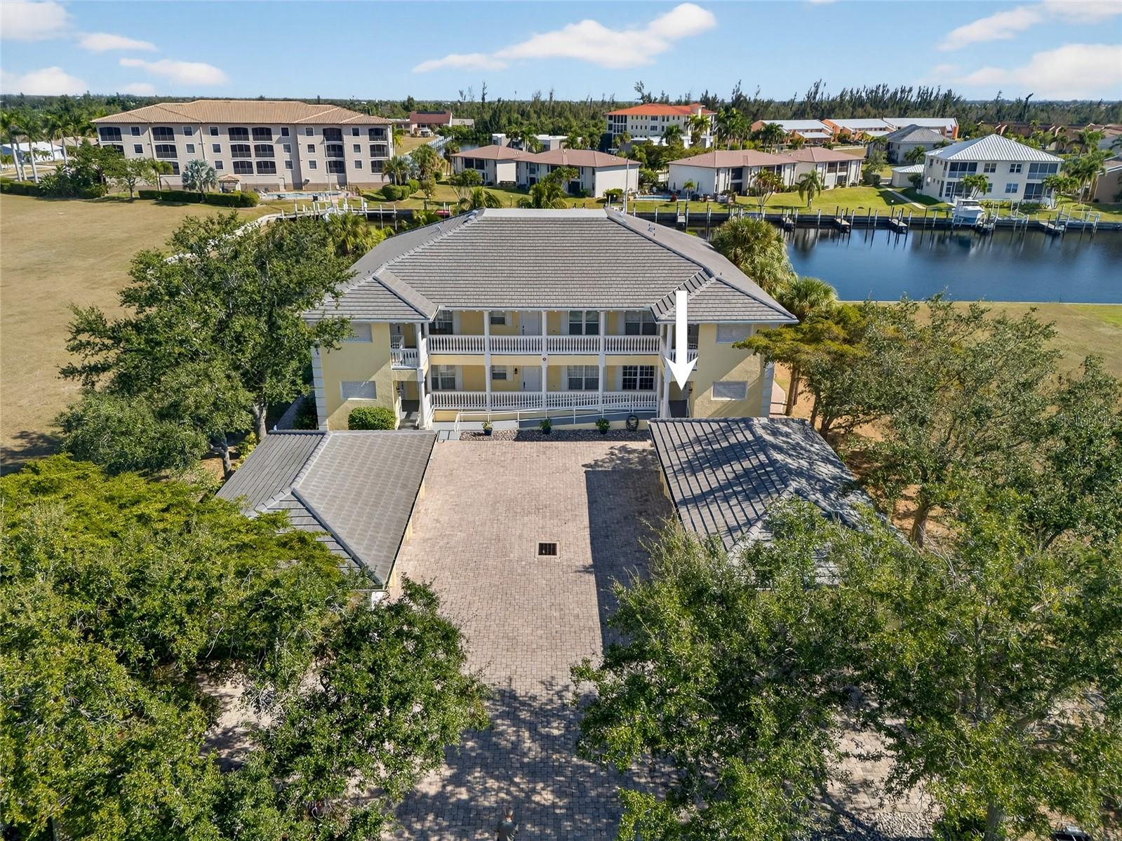 Condominium em PUNTA GORDA, FL - Daniel Dourado