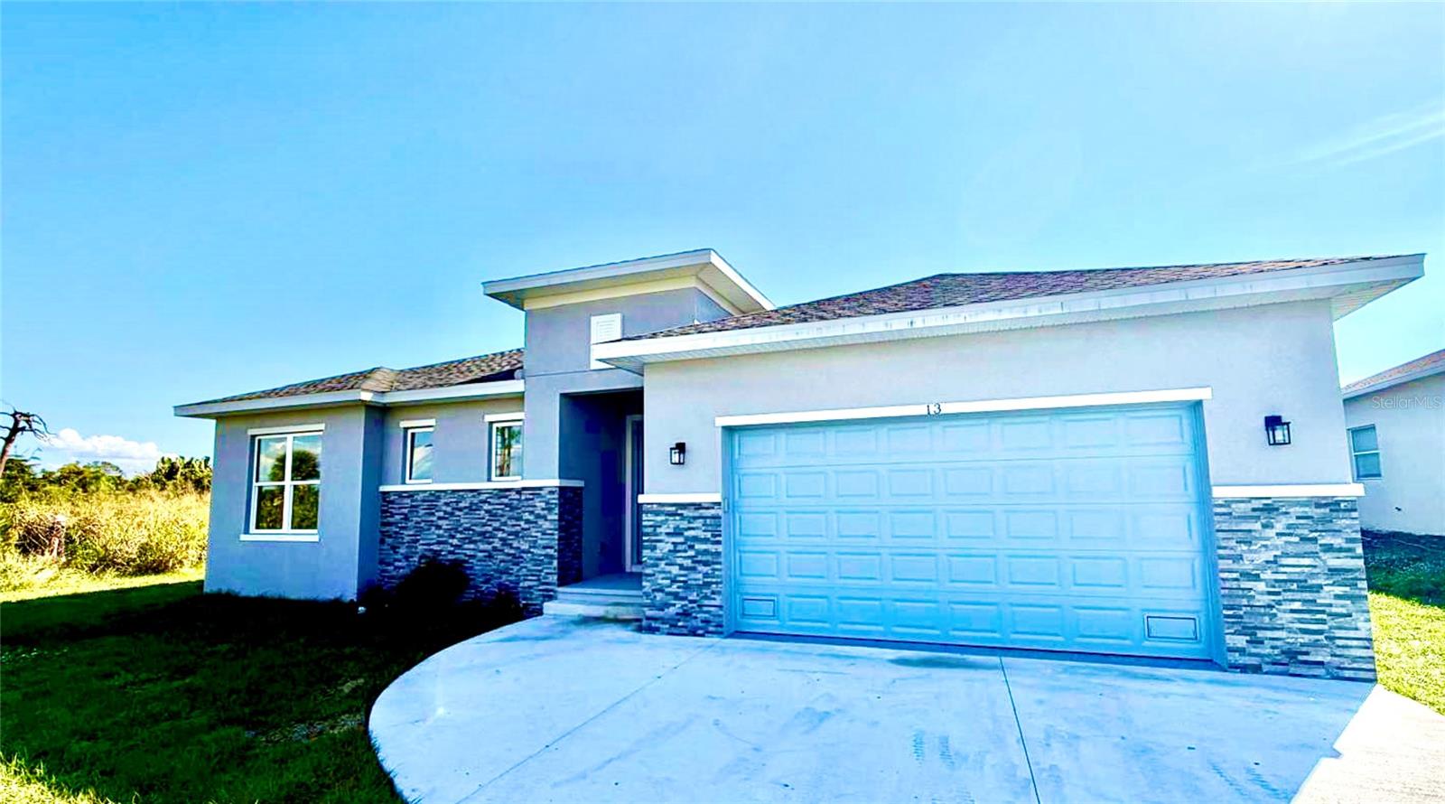 Single Family Residence in PLACIDA, FL - Daniel Dourado