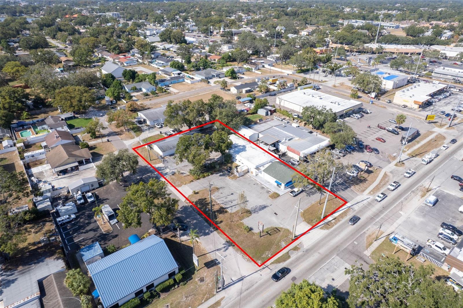 Mixed Use in TAMPA, FL - Daniel Dourado