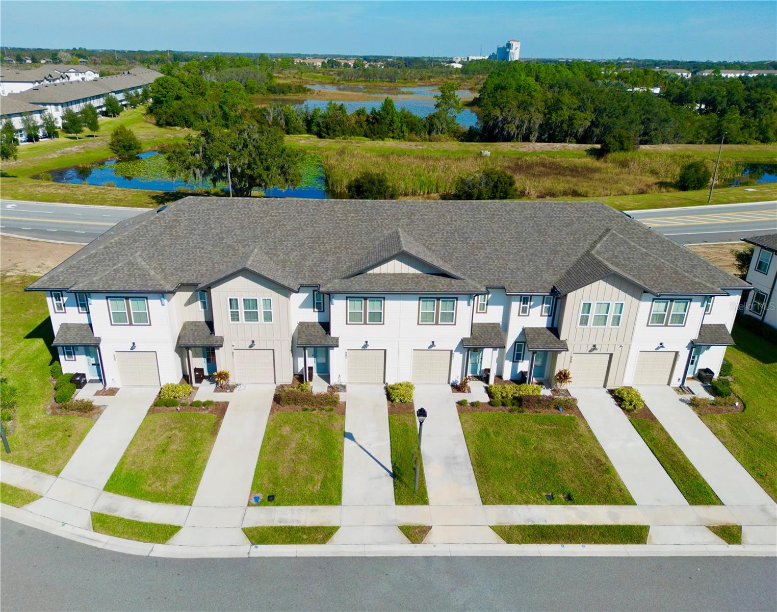 Townhouse in DAVENPORT, FL - Daniel Dourado