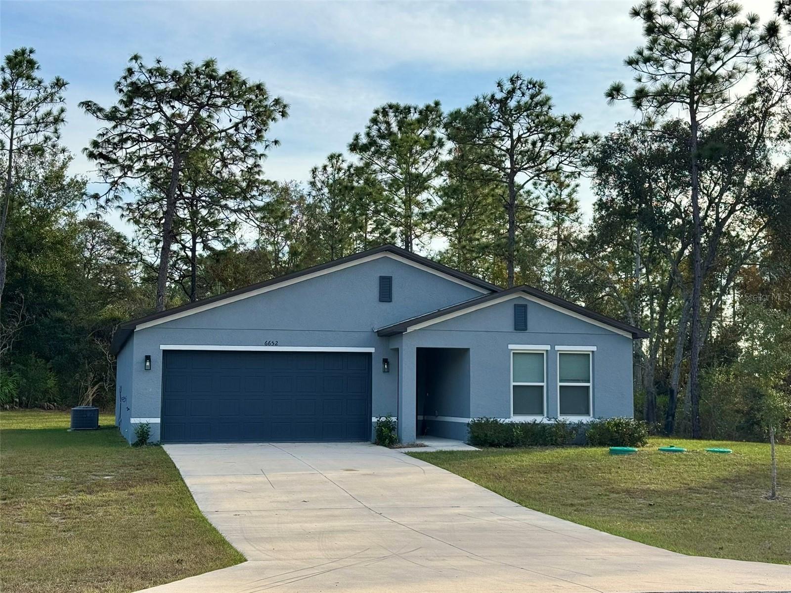 Single Family Residence em DUNNELLON, FL - Daniel Dourado