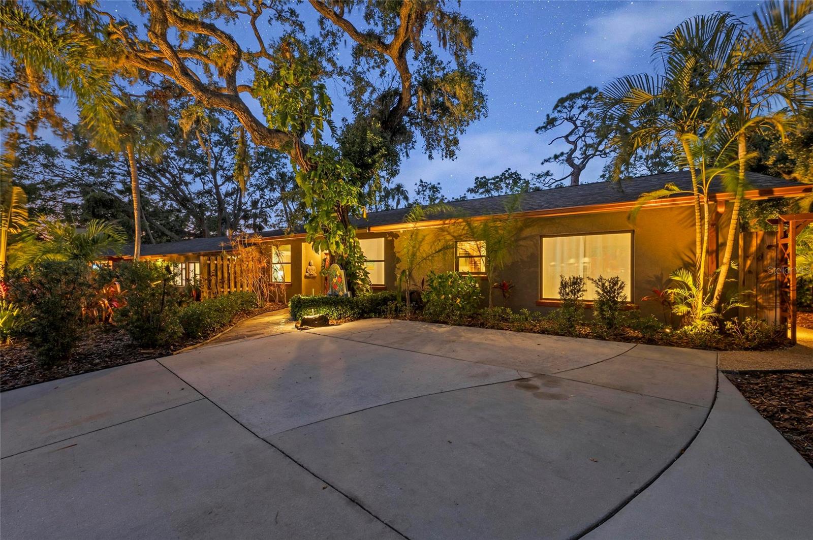 Single Family Residence em SARASOTA, FL - Daniel Dourado