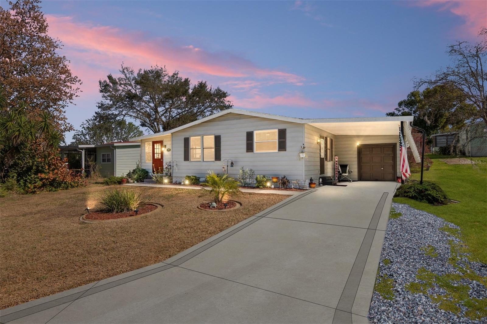 Manufactured Home em LADY LAKE, FL - Daniel Dourado