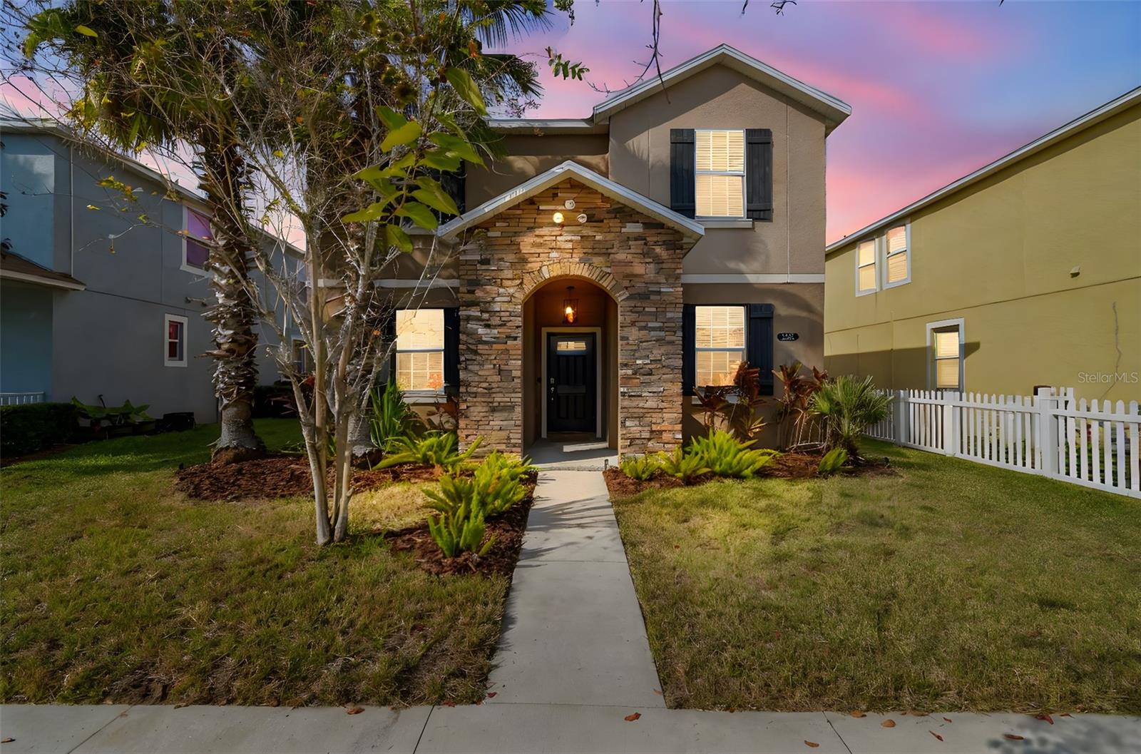 Single Family Residence em LAND O LAKES, FL - Daniel Dourado