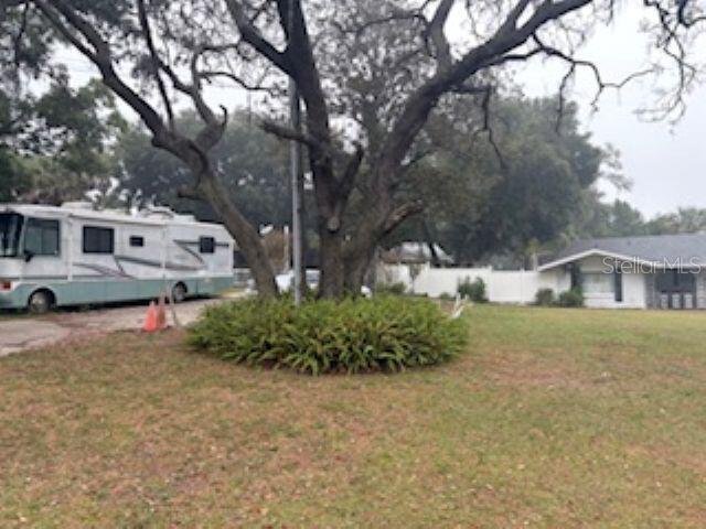 Single Family Residence em EUSTIS, FL - Daniel Dourado