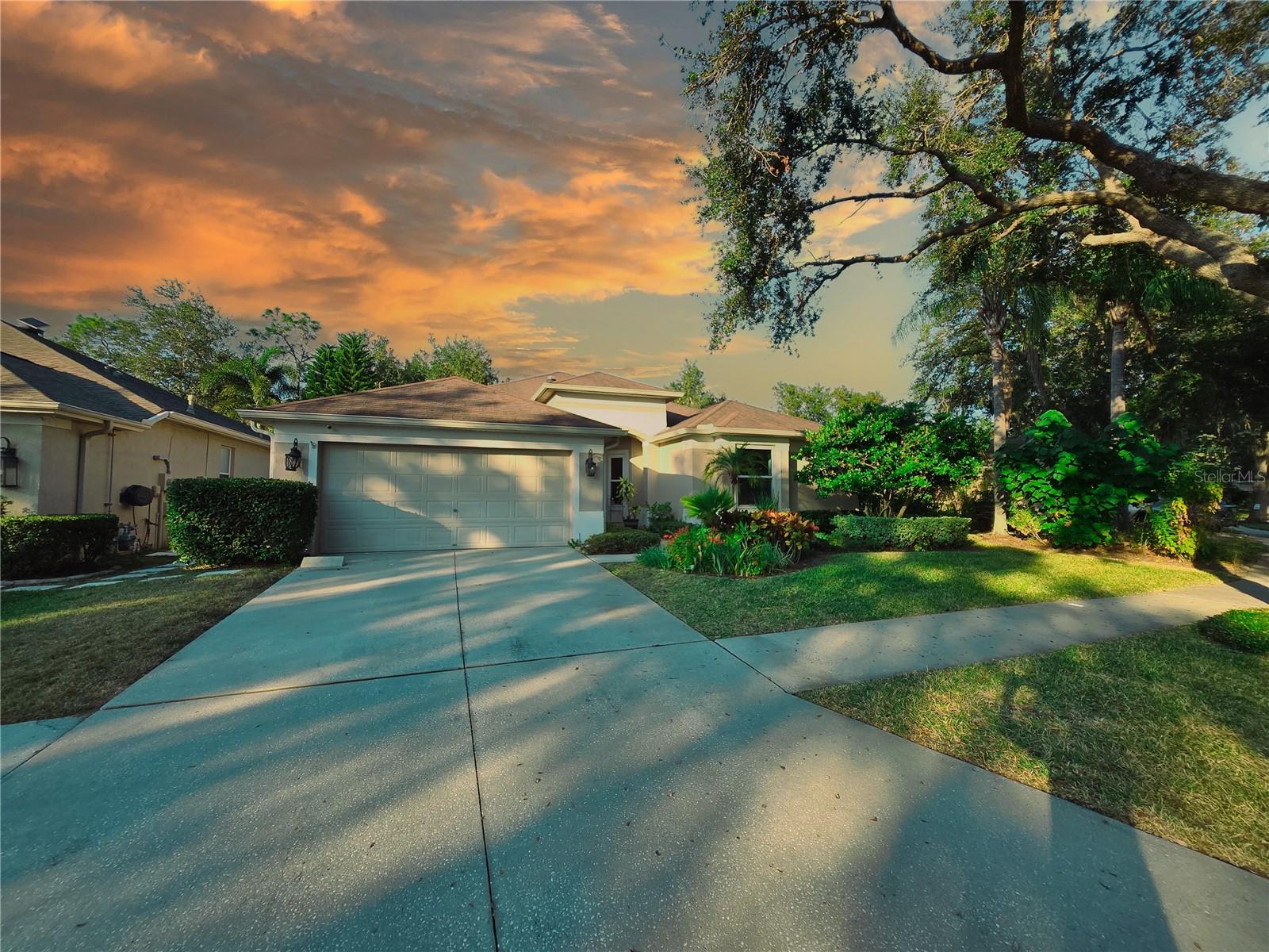 Single Family Residence em RIVERVIEW, FL - Daniel Dourado