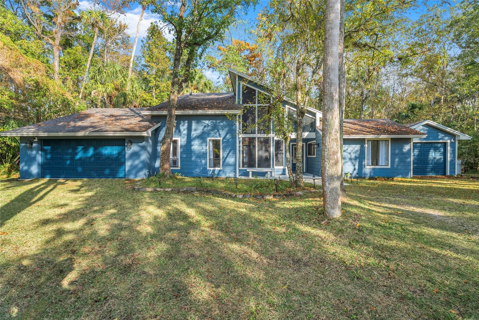 Single Family Residence em WINTER SPRINGS, FL - Daniel Dourado