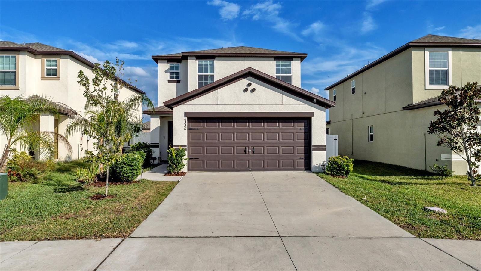 Single Family Residence em ZEPHYRHILLS, FL - Daniel Dourado