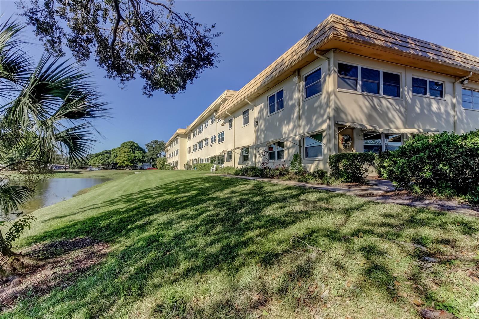 Condominium em ST PETERSBURG, FL - Daniel Dourado