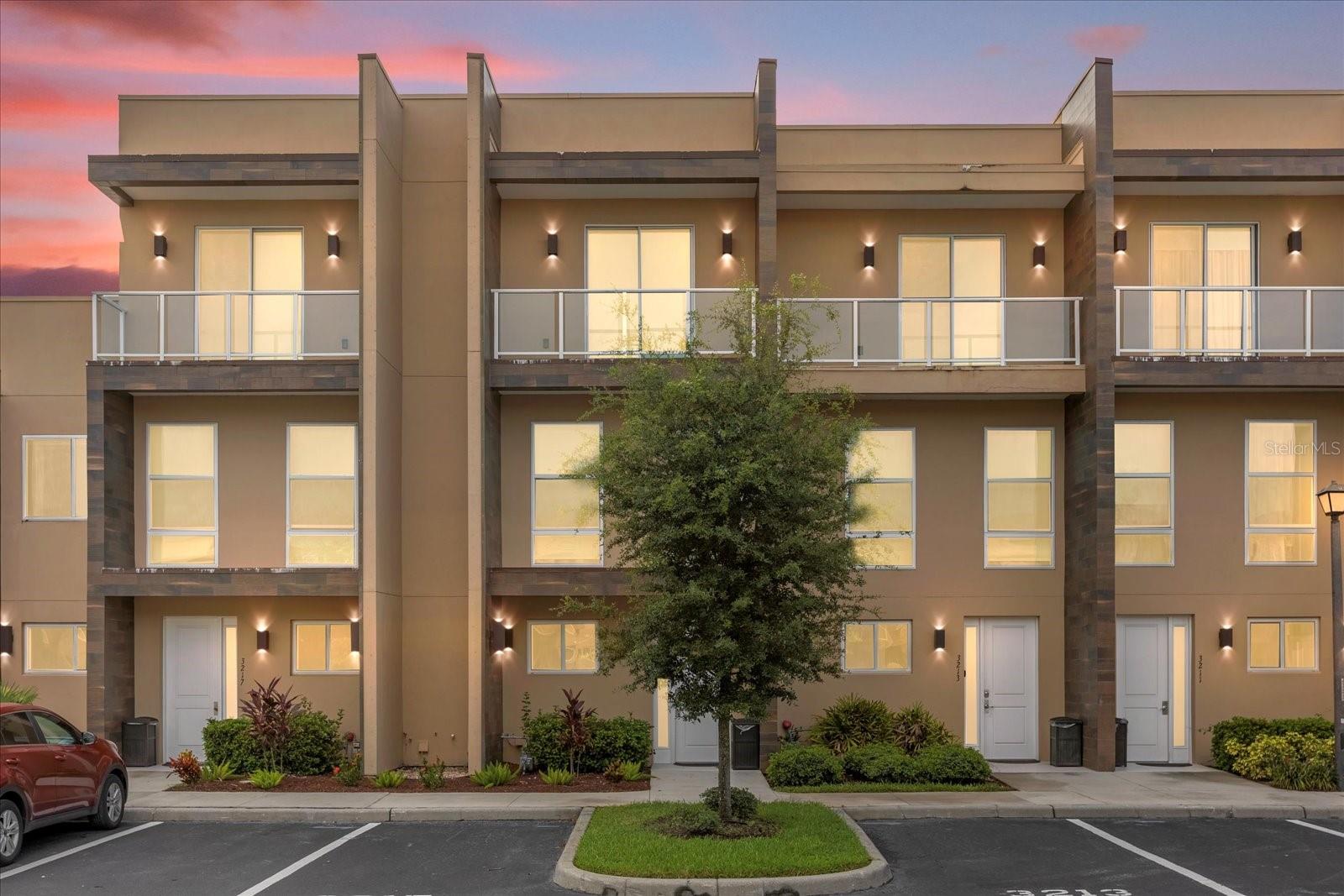 Townhouse in KISSIMMEE, FL - Daniel Dourado