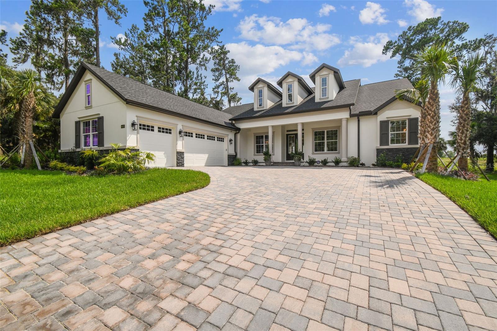 Single Family Residence in BROOKSVILLE, FL - Daniel Dourado