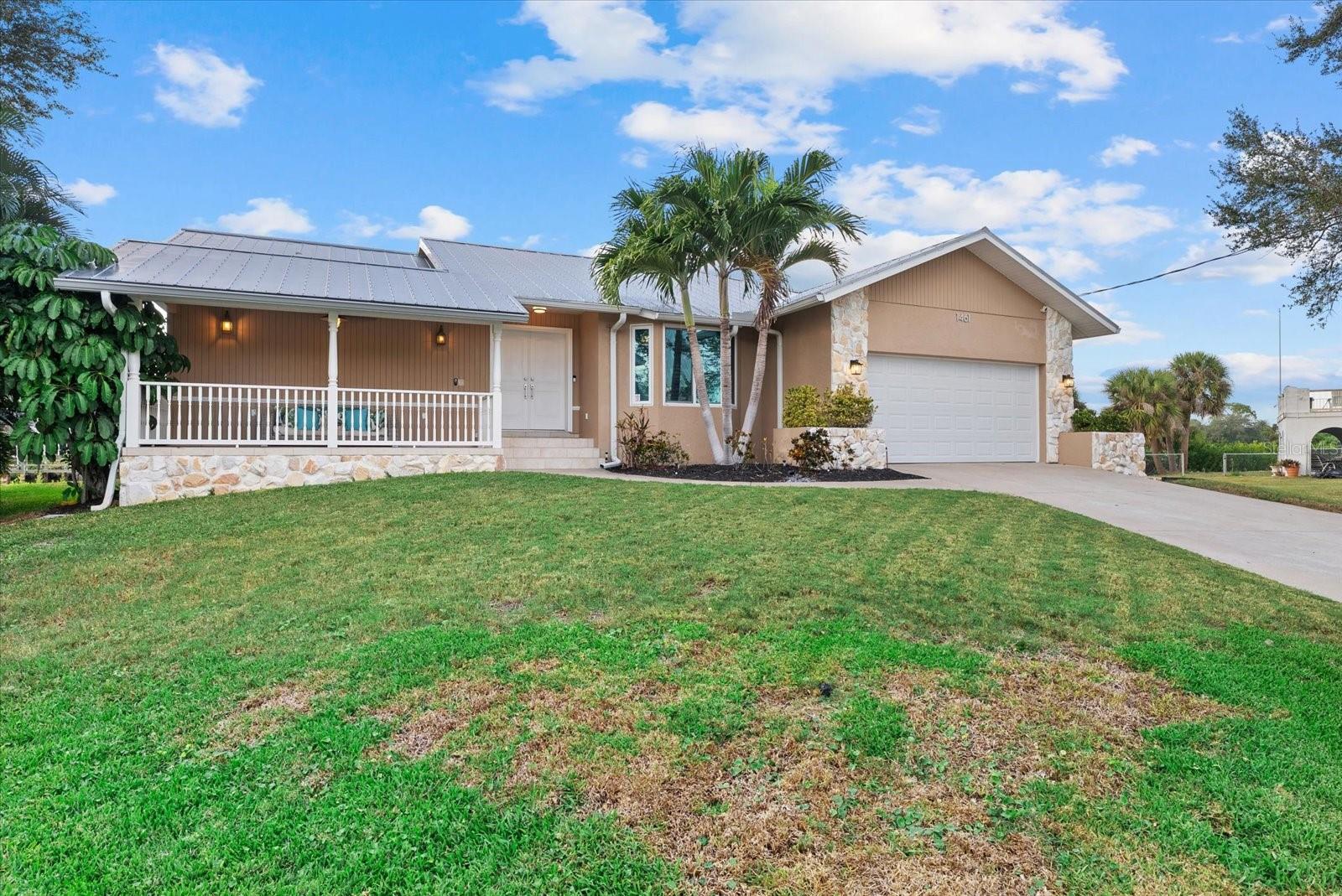 Single Family Residence in NOKOMIS, FL - Daniel Dourado