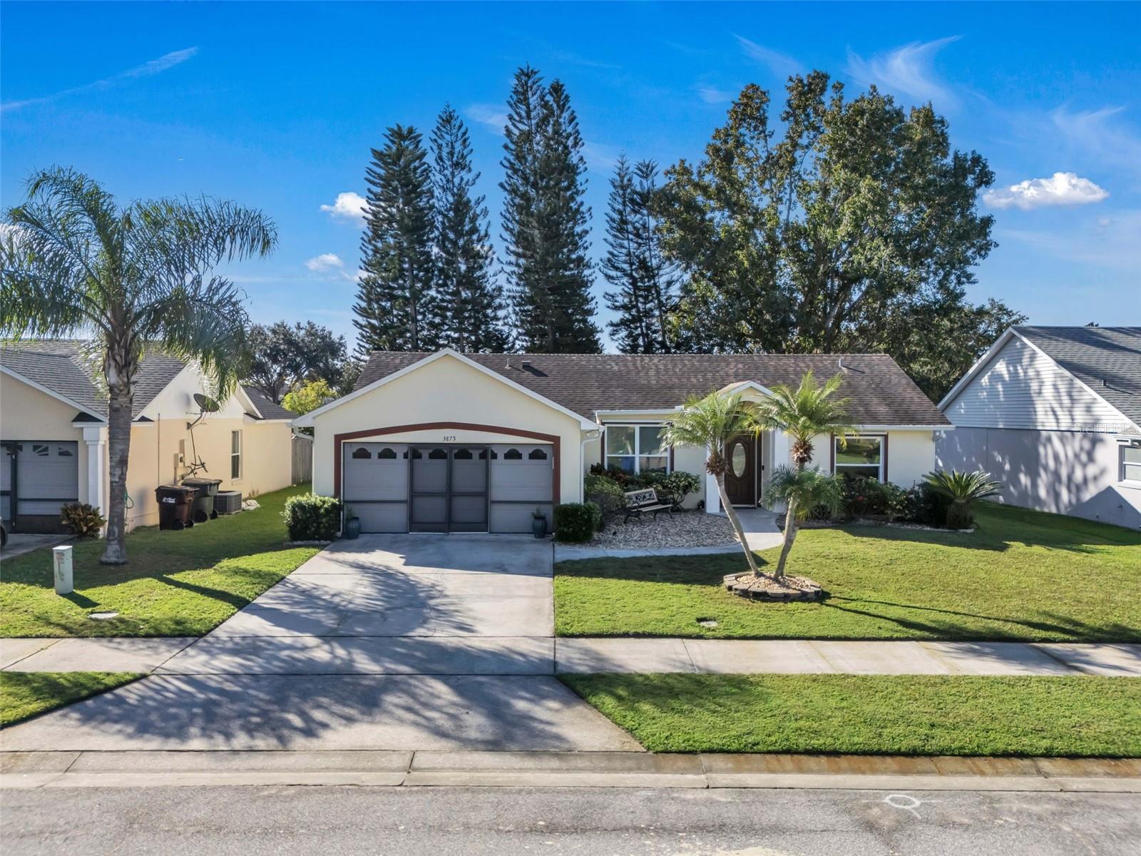 Single Family Residence em ST CLOUD, FL - Daniel Dourado