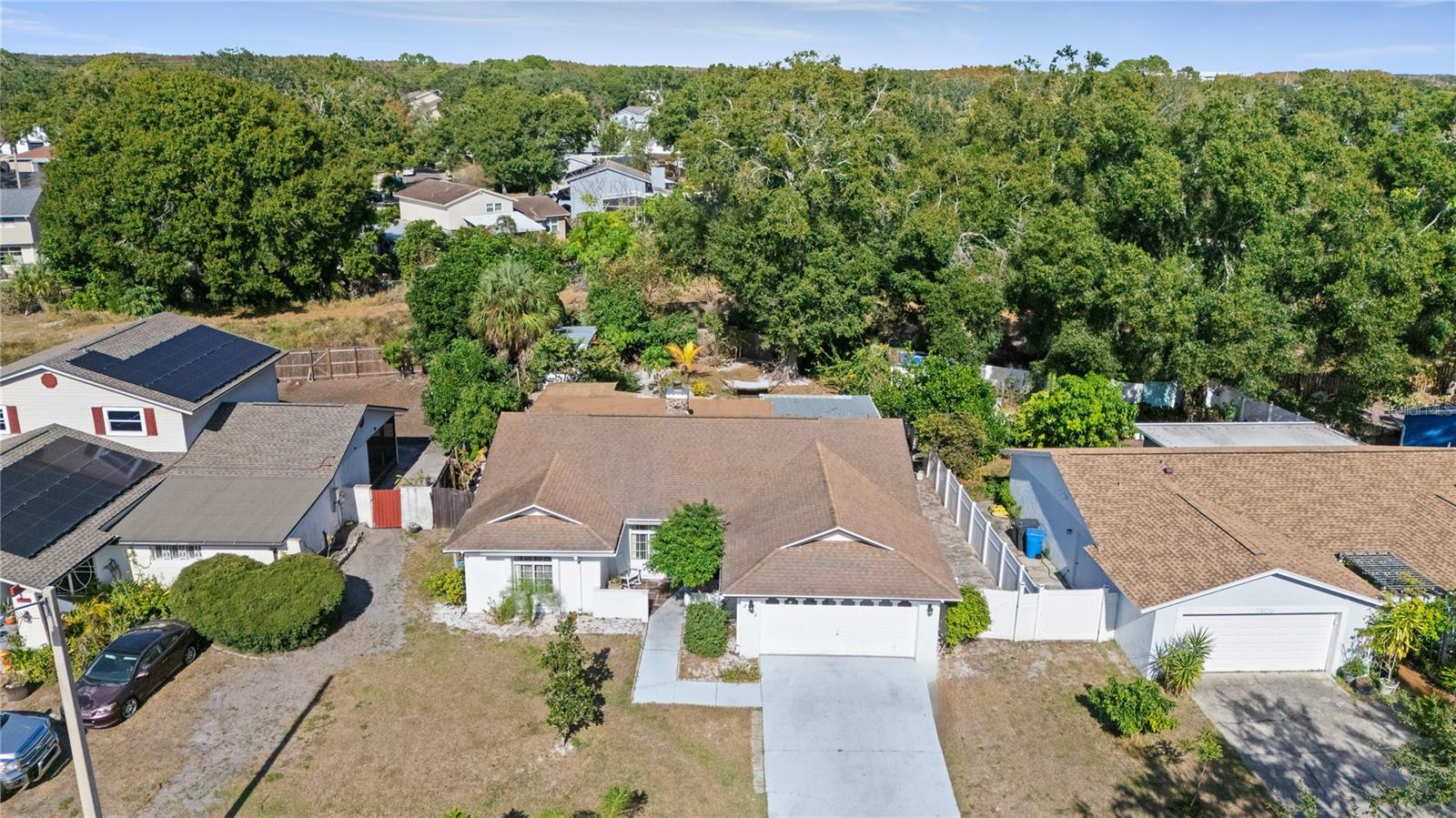 Single Family Residence in TAMPA, FL - Daniel Dourado