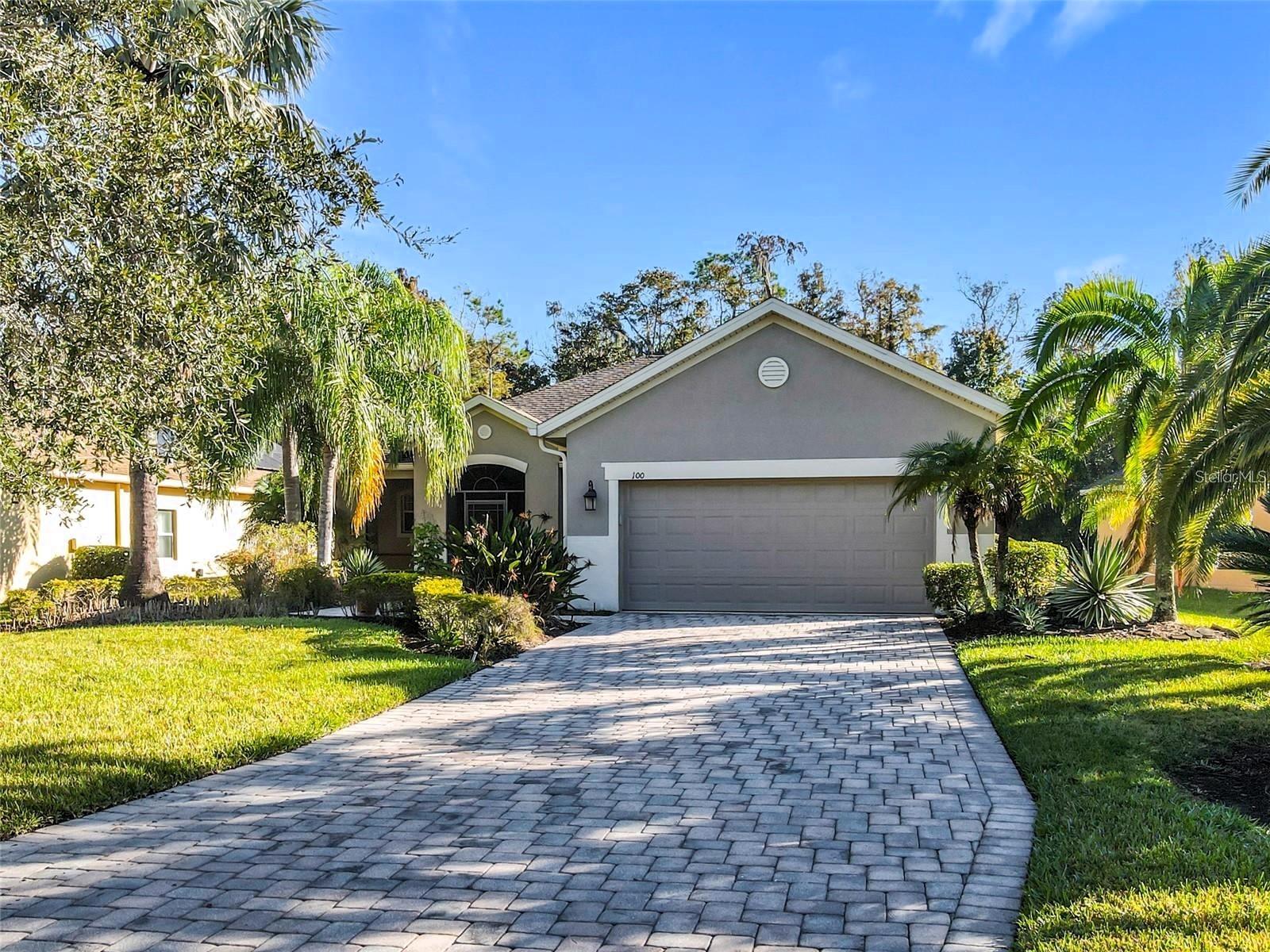 Single Family Residence in POINCIANA, FL - Daniel Dourado