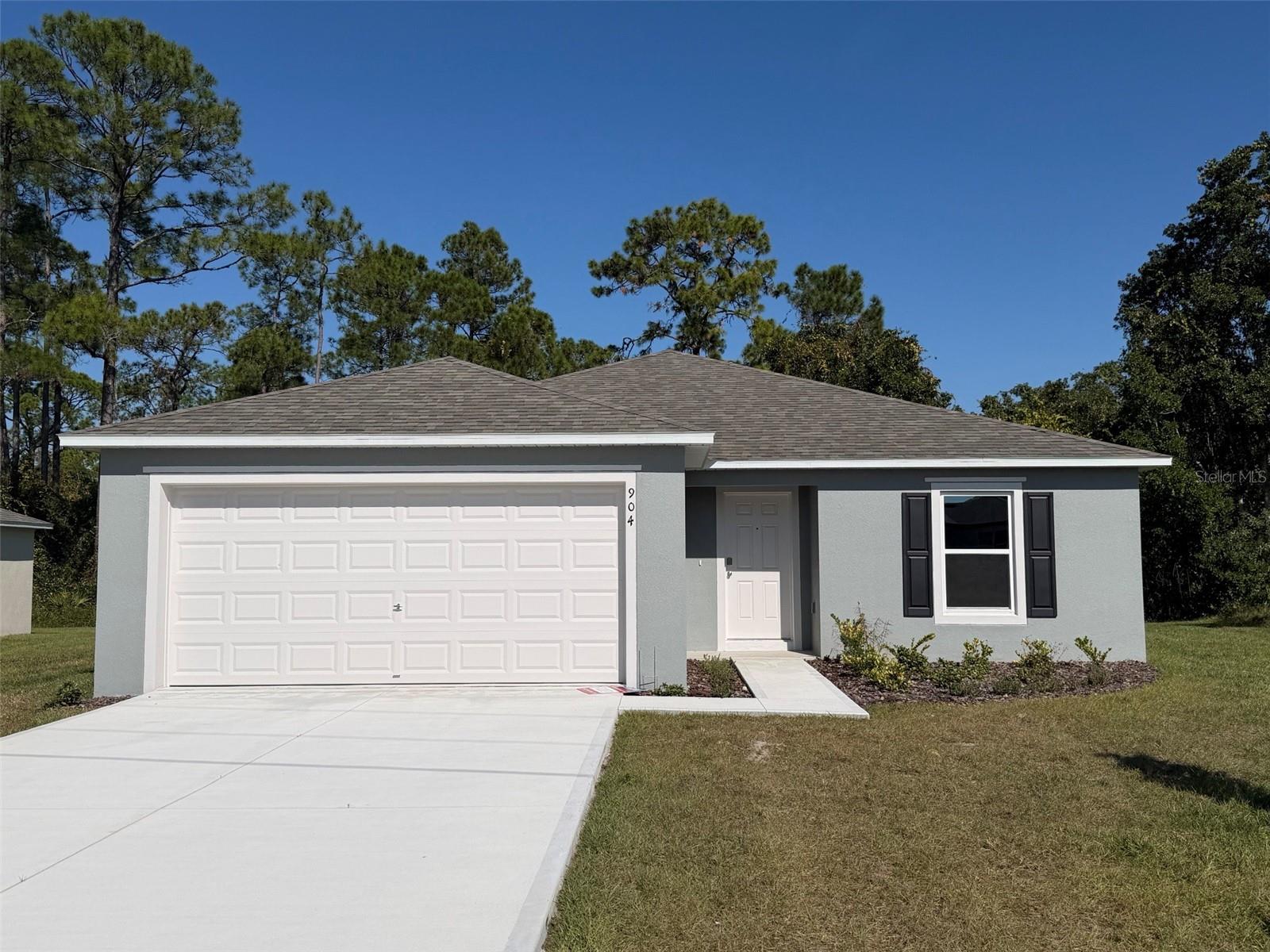 Single Family Residence in POINCIANA, FL - Daniel Dourado