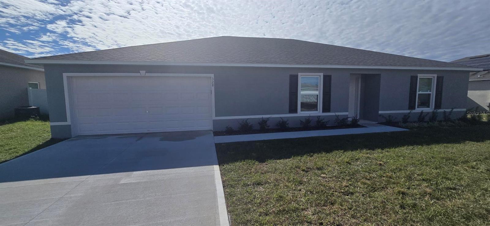 Single Family Residence in POINCIANA, FL - Daniel Dourado