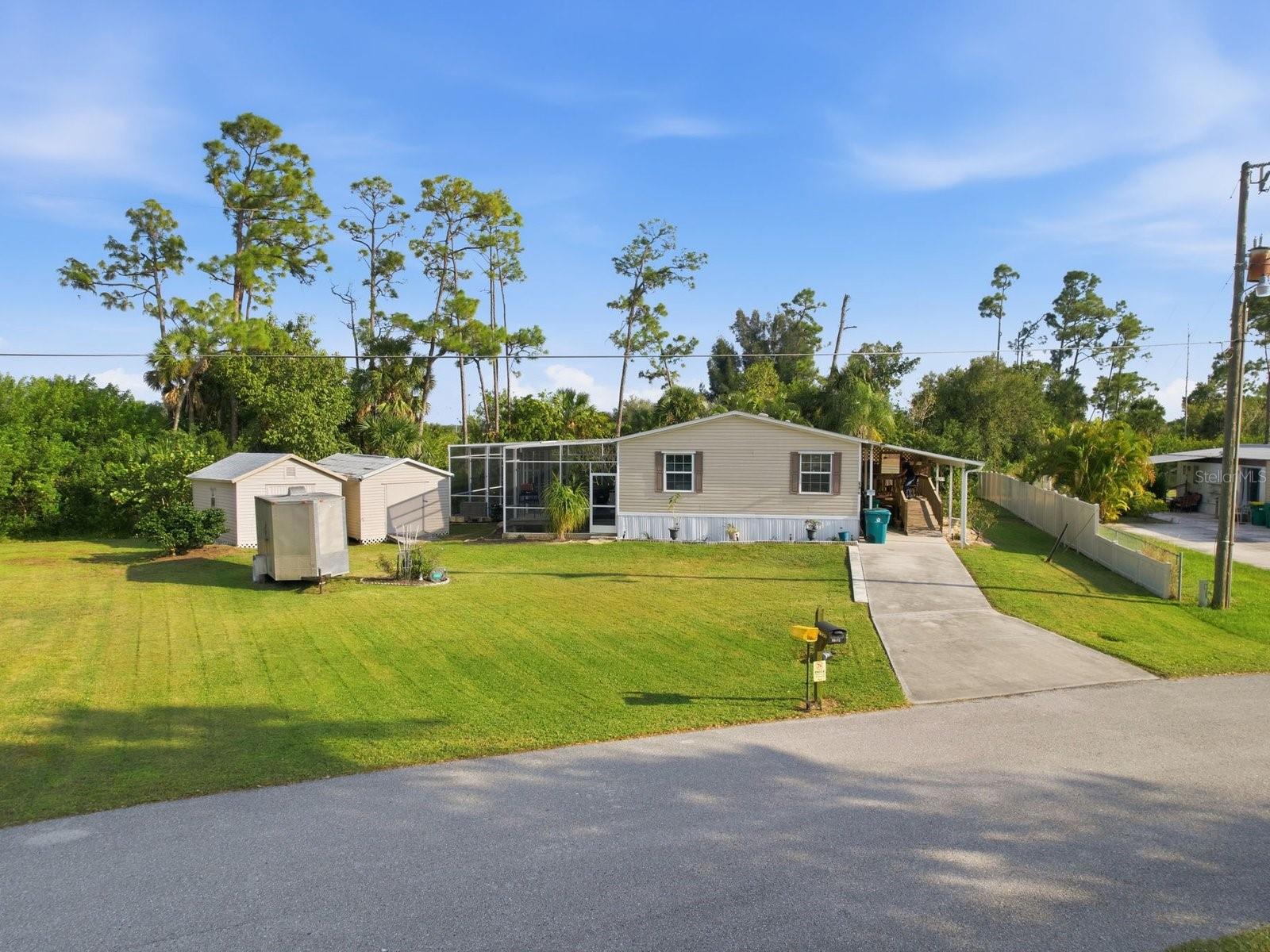 Manufactured Home em PUNTA GORDA, FL - Daniel Dourado